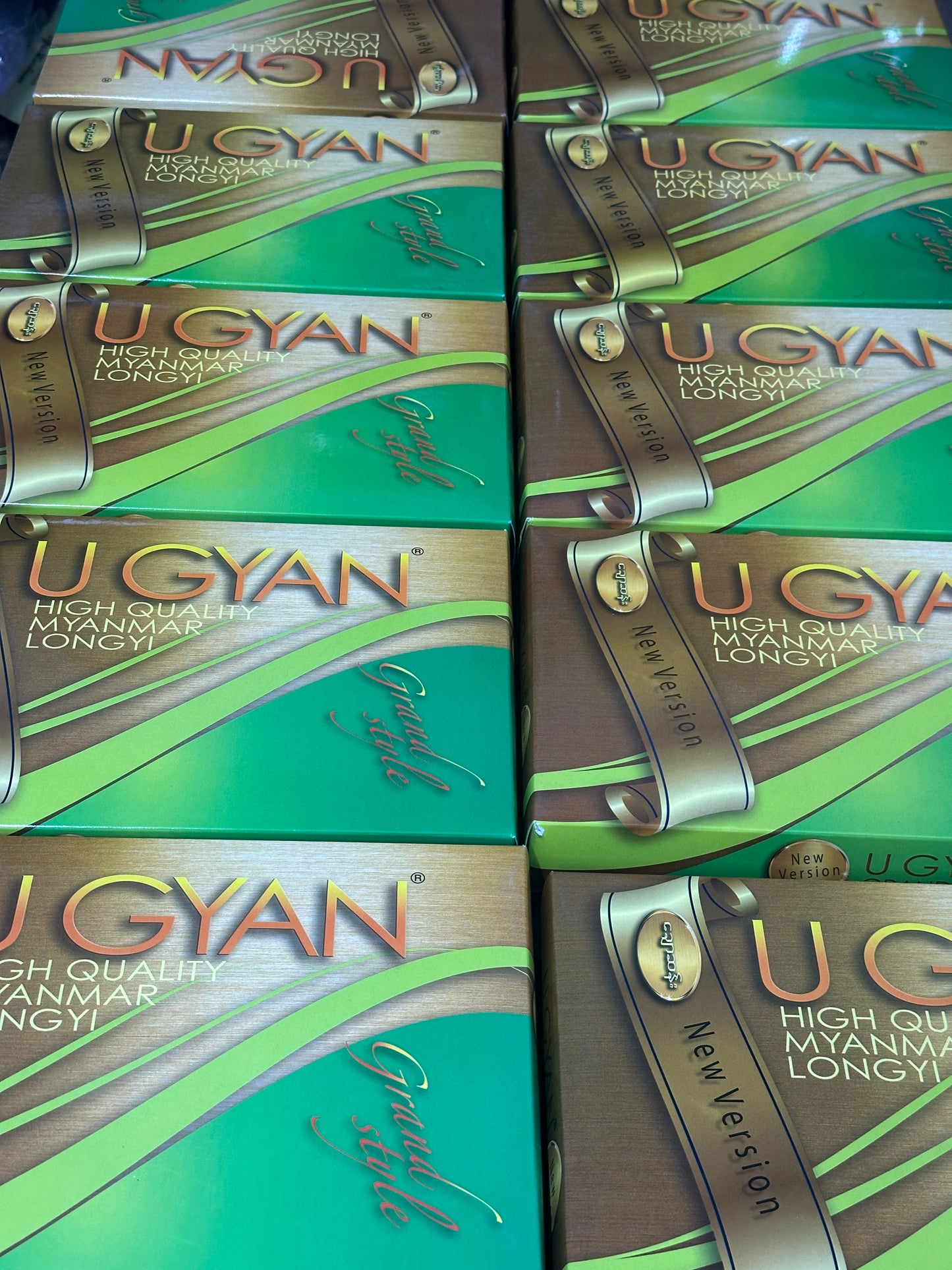 UG ဦးဂျမ်း လုံချည်/ပုဆိုး Grand Style (ချောဆန်း)