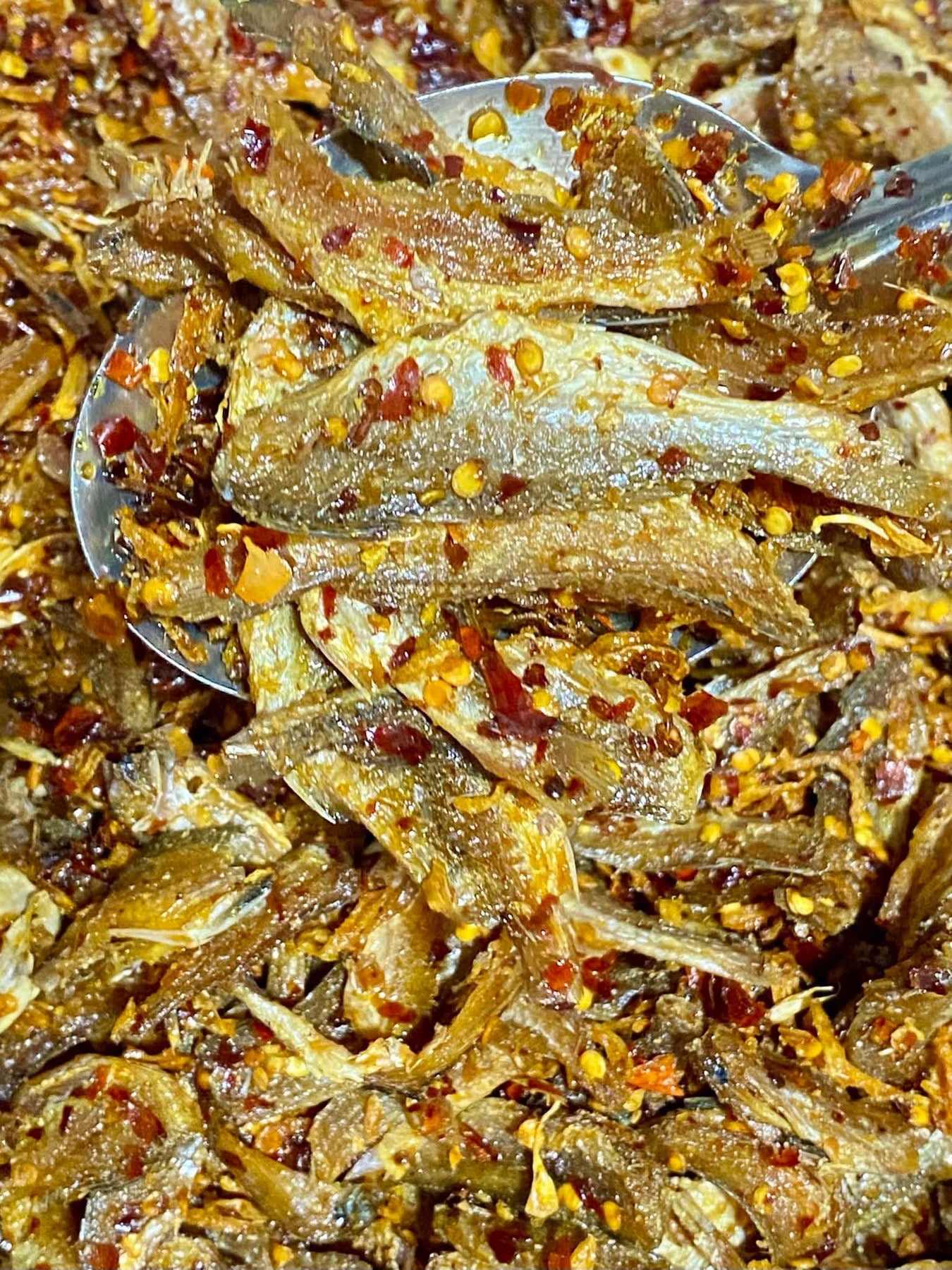 Myat ငပုတ်သင်ခြောက်စပ်ကြော် 240g