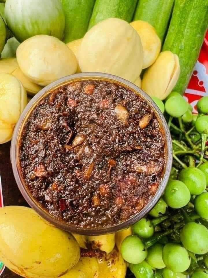 MMLY မေမေ့လက်ရာ ပုစွန်ငပိထောင်း 400g