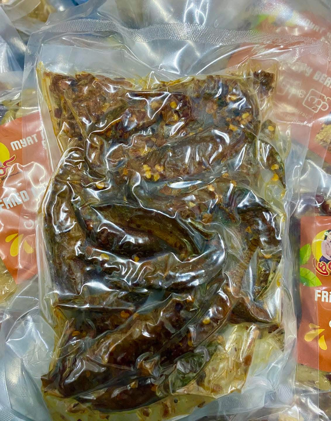 Myat ငါးမြွေထိုးကြော် 180g