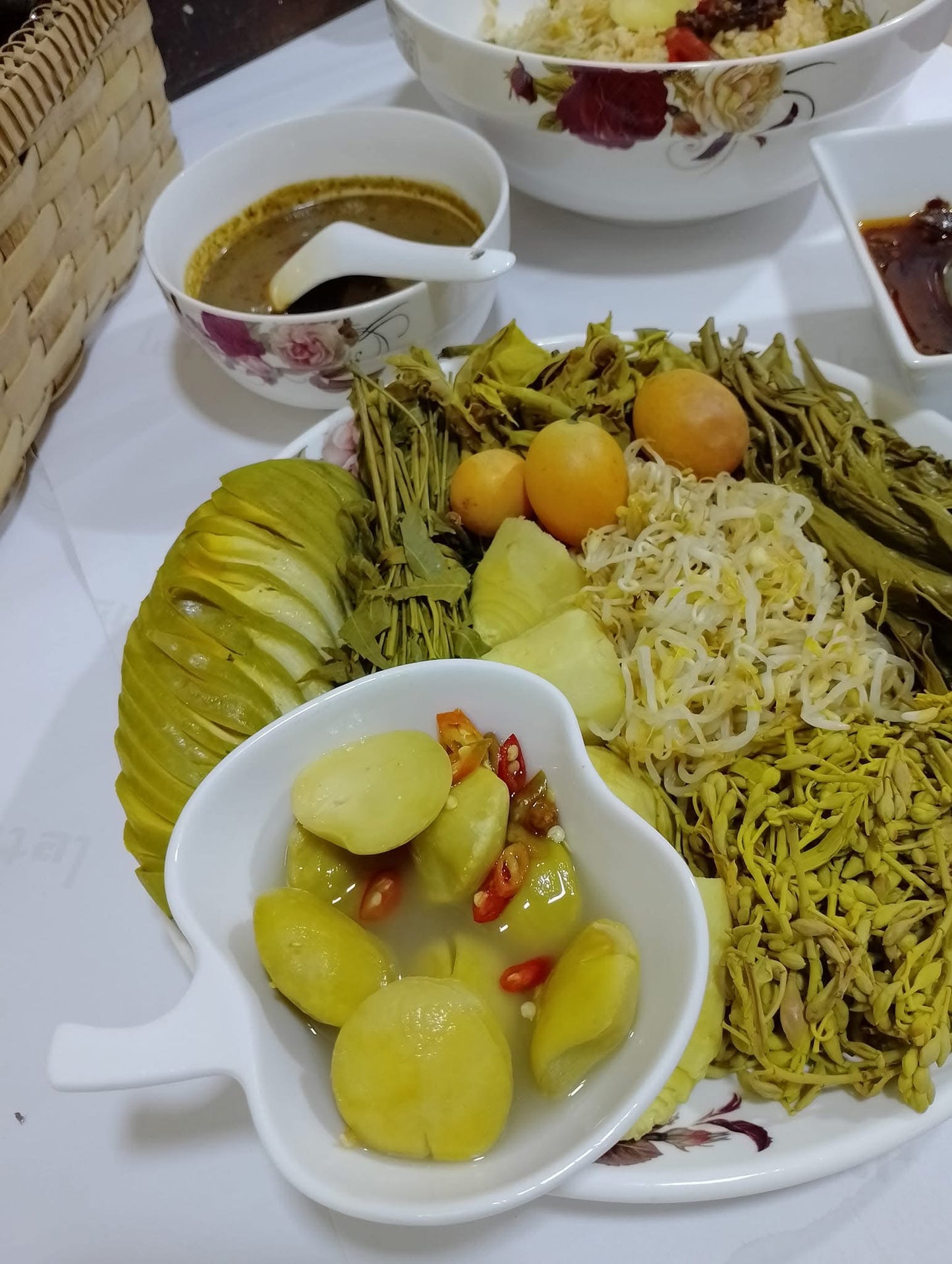 ZLPP ဇလပ်ဖြူဖြူ မြန်မာ့တို့စရာ အချဉ်စုံ (5 In 1 )