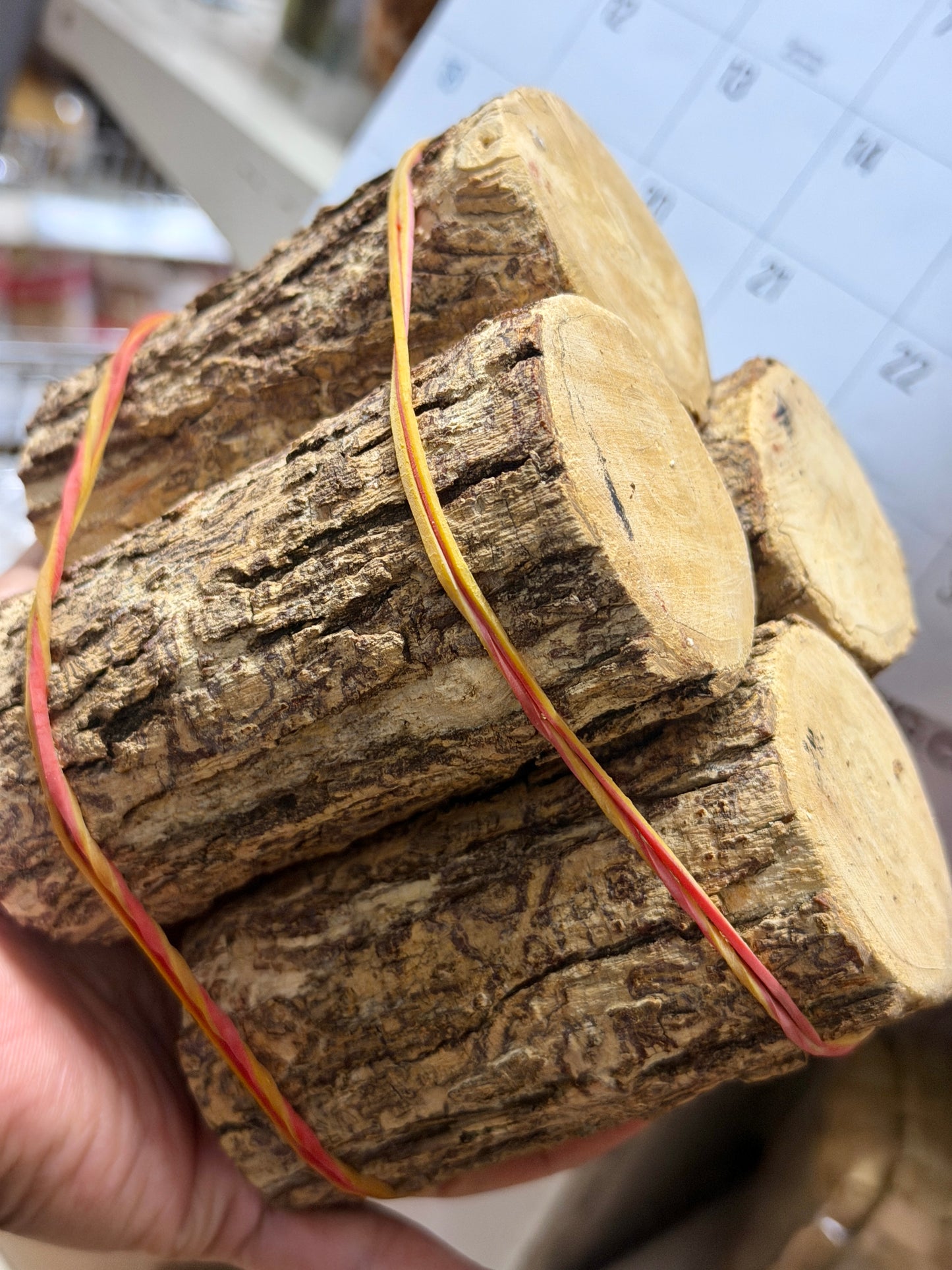 ရှင်မတောင် သနပ်ခါးတုံး