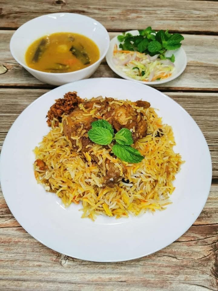 STT ရွှေသန့်သန့် ဒံပေါက် 200g (5ဦးစာ)