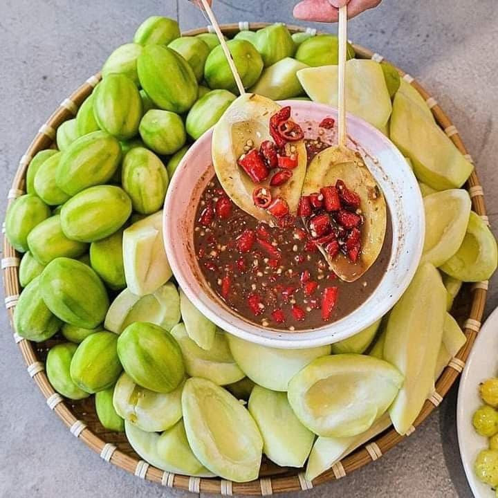Fresh Mango သရက်သီးစိမ်း 1LB