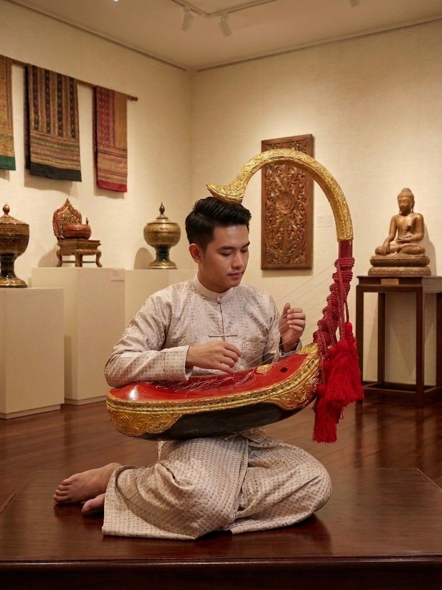 မြန်မာ အလှစောင်း (လက်ပန်းကနုတ်)