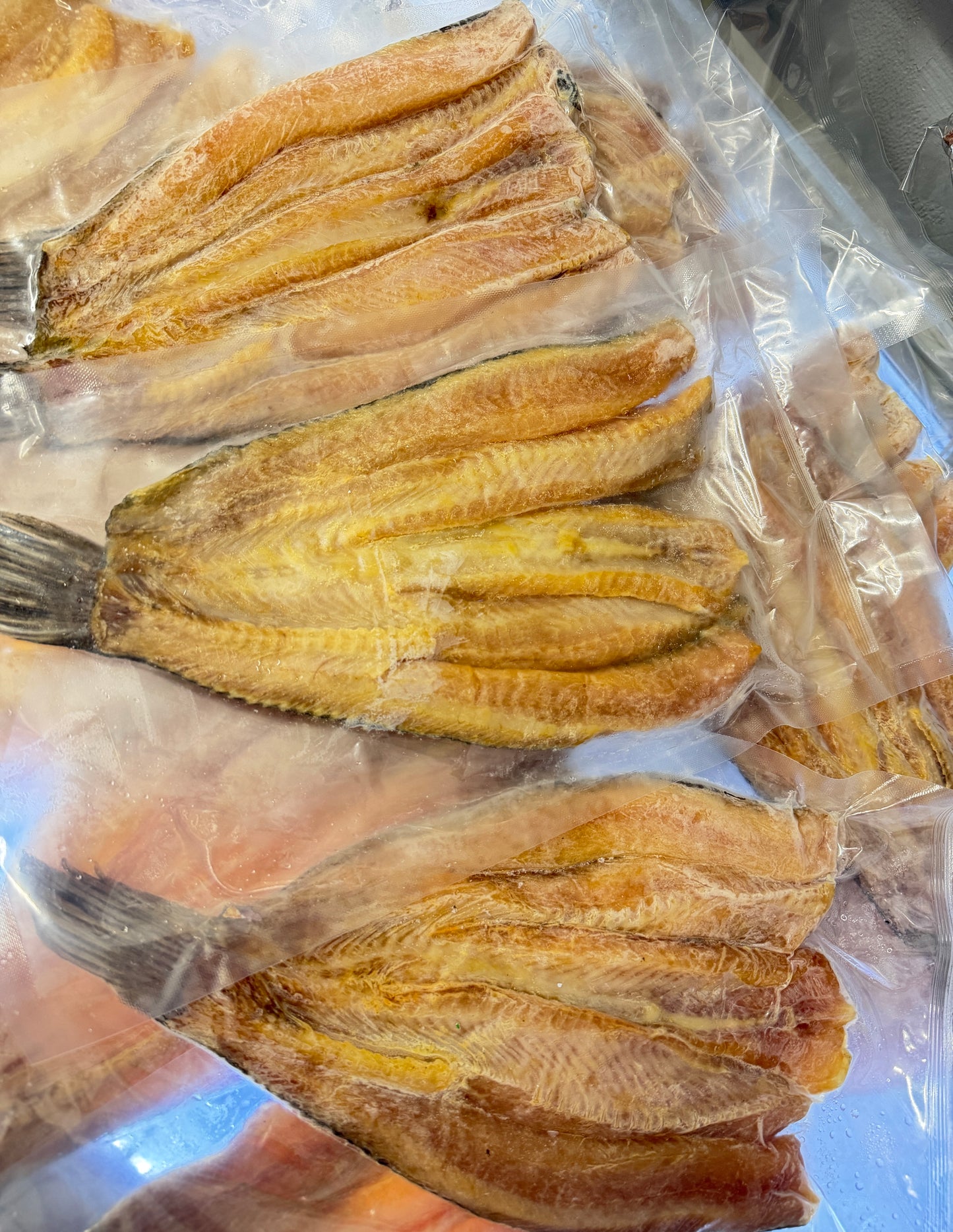 DM ငါးရံ့အသားပြား