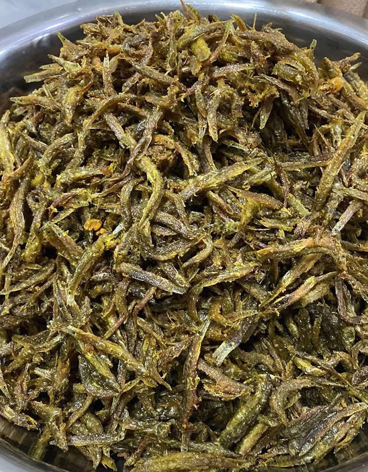 Myat ငါးသလဲထိုးကြော် 140g