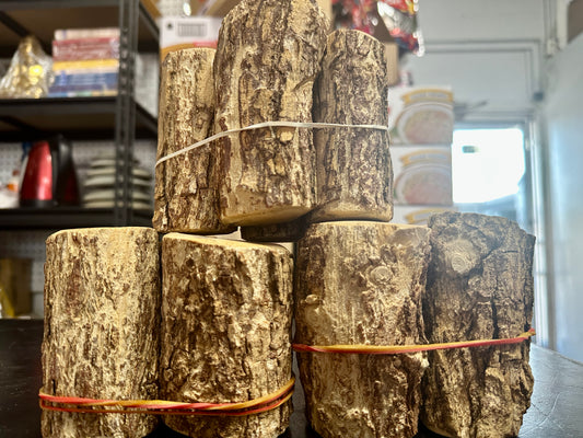 ရှင်မတောင် သနပ်ခါးတုံး