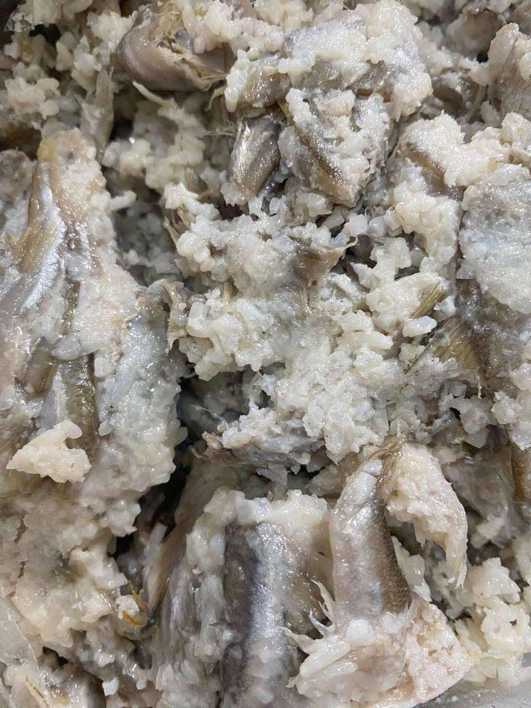 Made In Mandalay ငါးကလေးချဉ် 320g