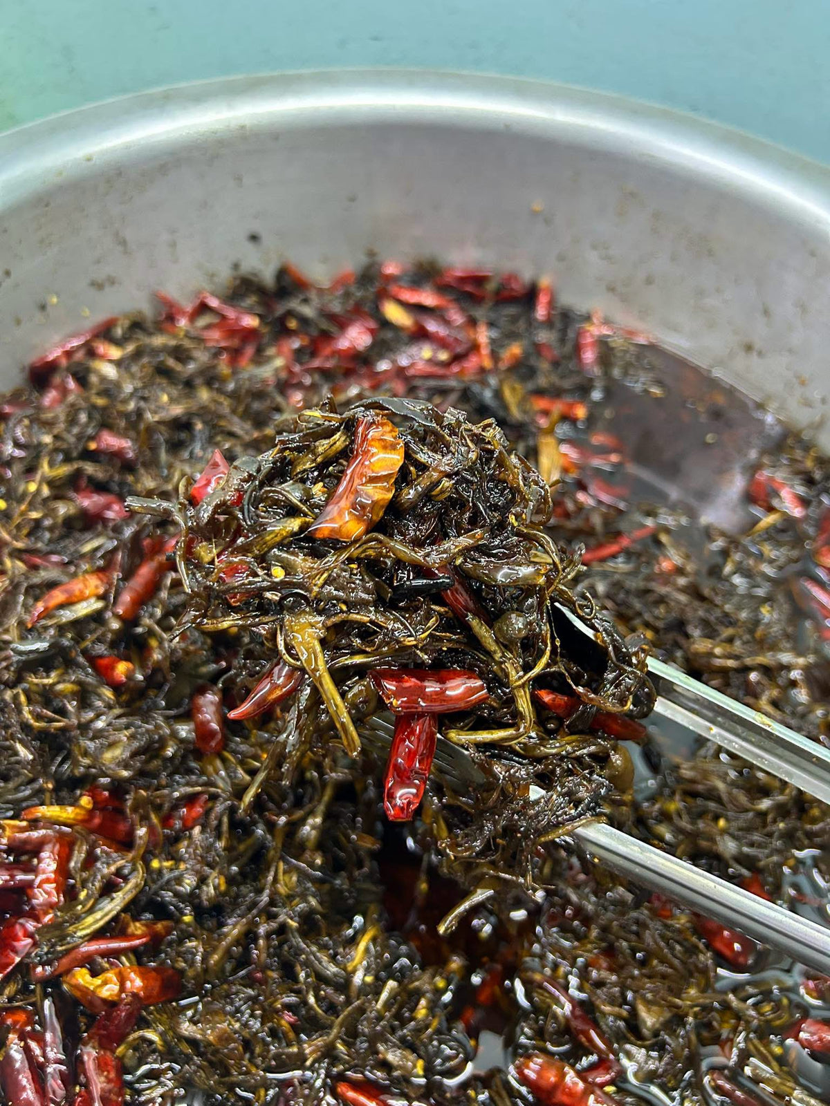 HH တောင်ပို့မှိုဆီကြော် 160g