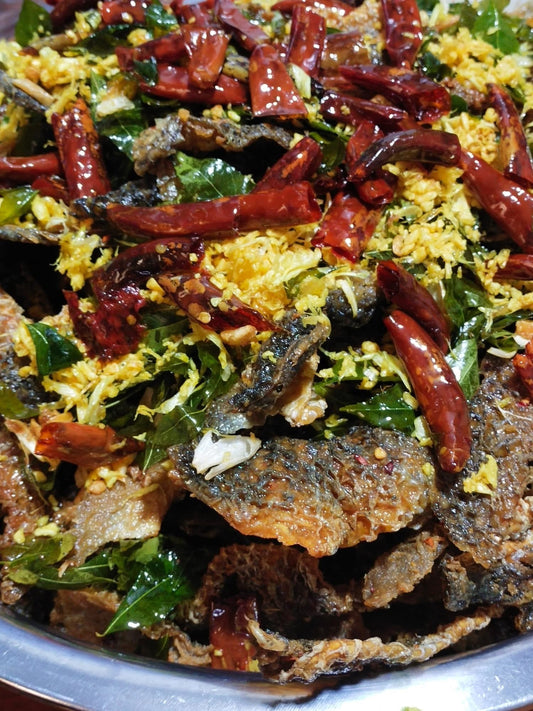 Myat ငါးရေခွံကြော်